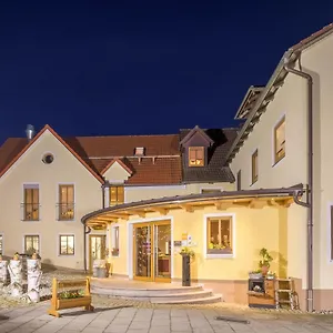 *** Hotel Zum Goldenen Kreuz Německo